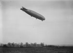 First flight of a British airship for over three years. R33 leaves Cardington Aerodrome