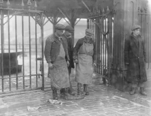 Agriculture Agricultural Prints: Foot and Mouth Disease Precautions at Islington Market Workmen disinfecting their