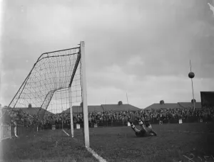 Football. Saving. 1934