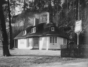 Cottage Prints: The Forest Tea Lodge in Longhope, Gloucester c. 1920