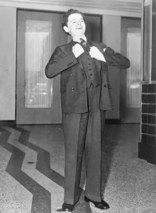 Freddie Bartholomew showrooms long trousers and manly pride. Freddie Bartholomew