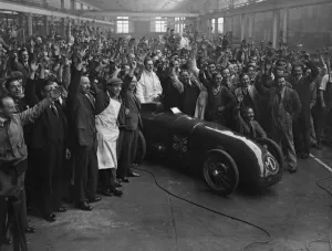 G E T Eyston prepares for attack on world speed record for baby cars at Pendine Sands