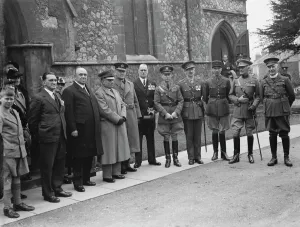 Church Prints: The Gallipoli service in Eltham, Kent. The Reverand H Hall with Major M M Del Monte