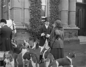 Garth Hunt meet at Easthampstead Park, Marquess of Downshires Country seat