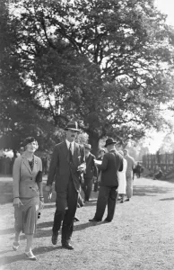 1930s 1930s Nineteen Thirties 30s 30s Prints: At Gatwick Mrs James Rank and Mr Clayton 9 September 1933