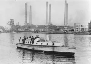 German Prints: German State River police guard cable works. Work has been suspended at the Oberspree