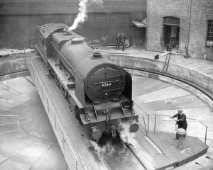 A Giant turntable - Twenty eight men with two 36 ton cranes took an hour to install