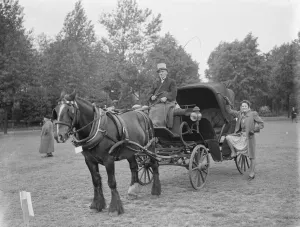 Parade Prints: The Gillingham Carnival in Kent. A horse and cart. 1939