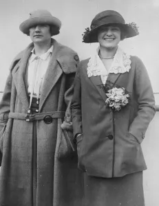 Swimmers Prints: US girl swimming champion. Miss Helen Wainwright ( left ) and Aileen Riggin. 1924