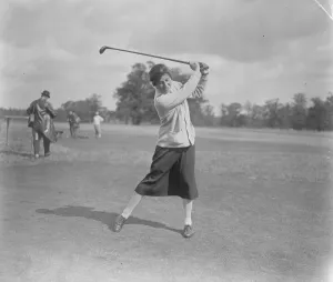 Girls Golf Championship Miss Rohna Rabbage drivining 13 September 1921