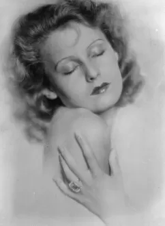 Glamour Collection: Gold medal portrait. Miss Lilian Harvey. This very beautiful photograph of a famous