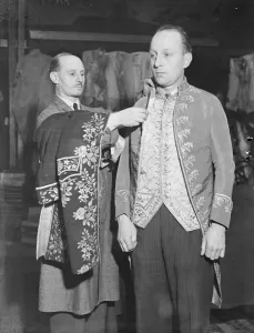 Several hundred gorgeous costumes of the 17th, 18th and 19th centuries formed one