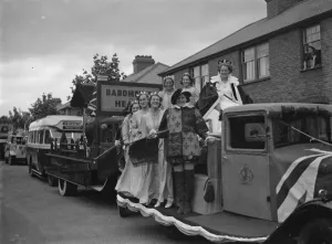 Gravesend Carnival. Queen of the carnival 1937