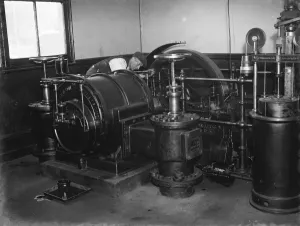 Machinery Prints: Gravesend Gasworks in Kent. The gas pump. 1939