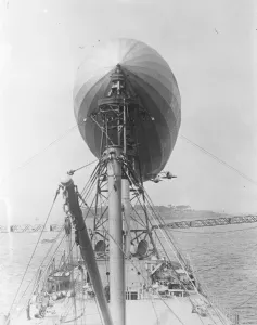 Great American airship Shenandoah in remarkable mooring tests. The great American