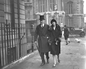 Guests arriving for the Roper Curzon, Whitaker wedding. Mr Milnes Gaskell