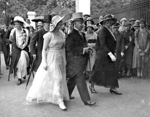 Guests arriving for the Royal Garden Party at Buckingham Palace. 21 July 1932
