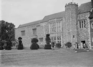Gardens Collection: Hall Place, Bexley, Kent, opened to the public. 1937