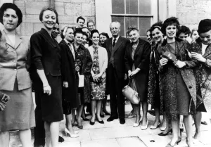Harold Macmillan 14 July 1963 with the Bolshoi Ballet Company - at Birch Grove