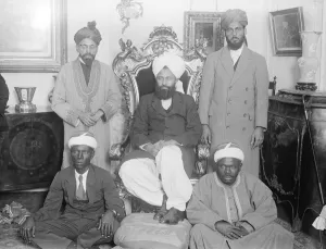 Head of Ahmadia movement in Islam hold reception in London. His Holiness the Khalifa tul masiah