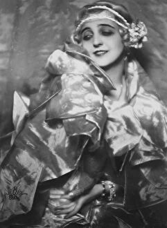 Dora Kallmus Collection: Heroine of London romance. Mlle Maria Ley, the famous Continental danseuse who