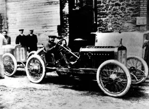 Motor Car Racing Prints: Hispano Suiza