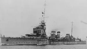 HMS Dauntless was a Danae-class light cruiser. 5 January 1927