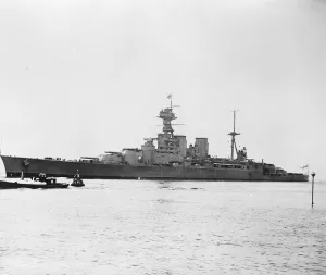HMS Hood after refit HMS Hood the flagship of the 1st Battle Cruiser Squadron of