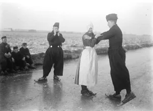 Holland Ice Bound Telegrams from Holland state a hard frost and fierce cold prevail