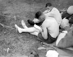 Home Front 1939. West Kent Territorials in camp on the South Coast