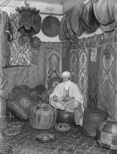 The Hon Cicely Molesworth at the Moorish Little Market in Walton Street, Chelsea