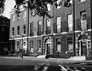 Buildings Collection: Houses in Bedford Square, Bloomsbury, London, England 1950s fifties