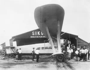 Huge Sikorsky plane for New York, Paris non stop flight T. The huge S53 Sikorsky