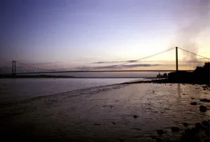 Humber Bridge suspension bridge linking the north and south banks of the River