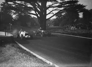 Racecar Prints: I F Connell of E R A and H Stuart Wilton of MG compete during the Crystal Palace road race