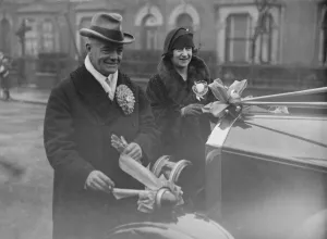Campaigning Prints: Ilford by - election. Sir George and Lady Hamilton. 1928