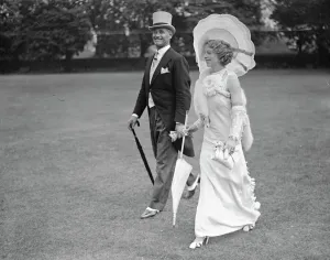 Indian Empire Garden Party at Hurlingham Mrs Grosvenor - Collins ( wife of Major