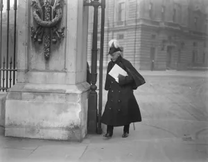 Investiture at Buckingham Palace Colonel Dooner C B E 9 February 1922