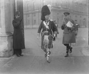 Investiture at Buckingham Palace. Lt Colonel W J B Tweedie ( Argyle and Sutherland