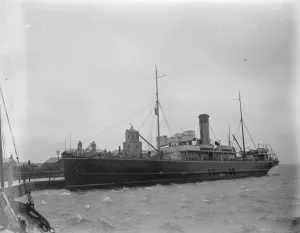 Irish Auxiliaries demobilised at Holyhead The SS Galtimore arriving at Holyhead