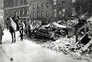 The Irish Easter Rebellion April 1916 Topfoto stills library picture library stock