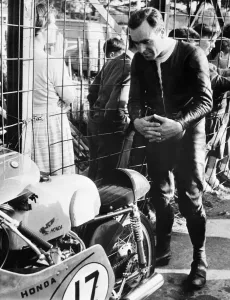Motorsport TT Race Prints: Isle of Man: Ken Kavanagh, Austalian ace rider and a TT wnner