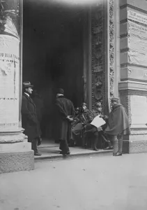 Industrial Action Prints: Italys labour troubles Entrance to post office at Milan guarded by troops February