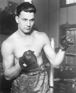 Jack Delaney. Posed, sparring. 1927