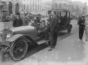 Jack Johnson in his car. John Arthur ( Jack ) Johnson ( March 31 1878 ? June 10 1946 )