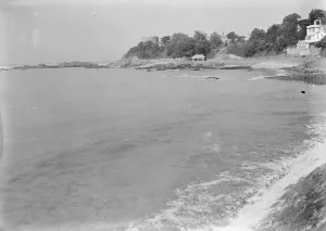 Coast Prints: Jersey St Helier, beach