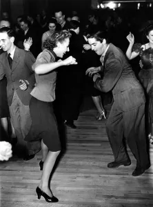 JITTERBUG 1940s dance / dancing / party season / celebration / happy vintage news