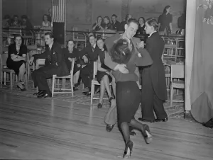 Pictorial Press Prints: Jitterbugs come to London. dance / dancing / party season / celebration / happy vintage