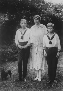 Kaisers grandsons growing up. The Duchess of Brunswick with her two elder sons
