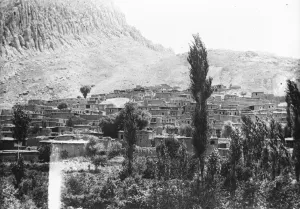Town Prints: Karind ( or Kerind ) Persia Iraq near the Mesopotamian frontier